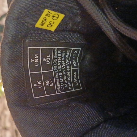 Dr Martens Combs Leather Black Size 7m/8w - Picture 11 of 13